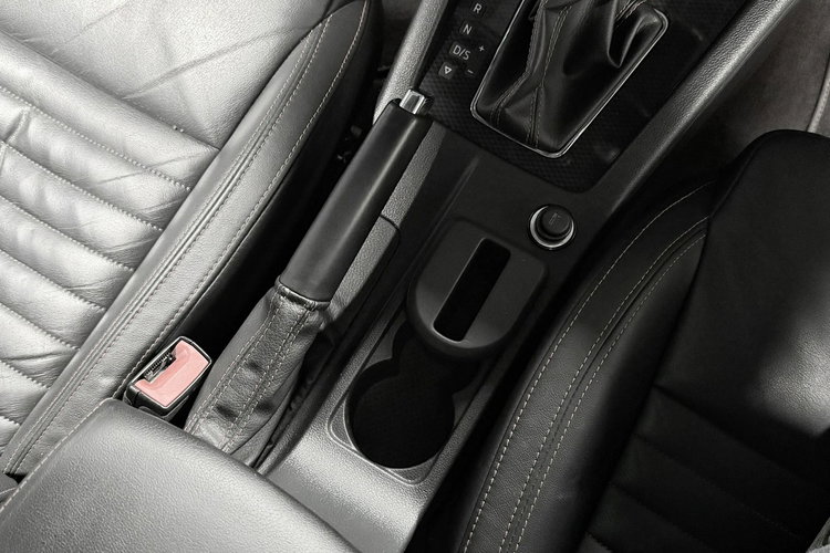 Skoda Octavia 2.0TDI1 84KM DSG 4X4 Challenge Panorama ACC VRS Mode Columbus zdjęcie 33