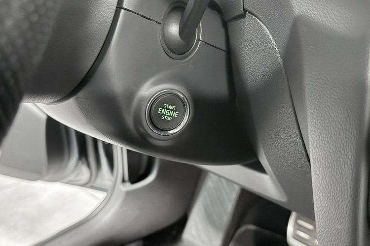 Skoda Octavia 2.0TDI1 84KM DSG 4X4 Challenge Panorama ACC VRS Mode Columbus zdjęcie 34