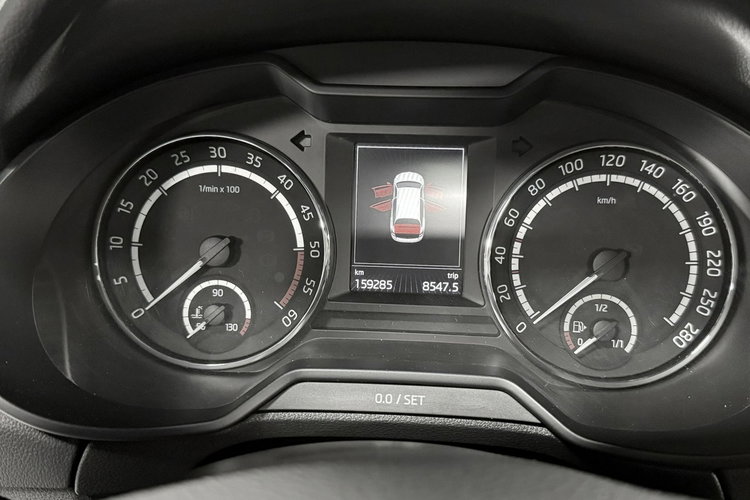 Skoda Octavia 2.0TDI1 84KM DSG 4X4 Challenge Panorama ACC VRS Mode Columbus zdjęcie 35