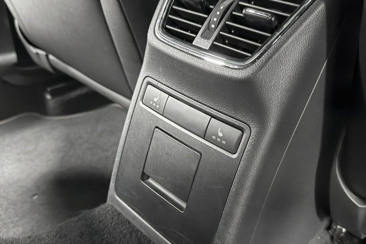 Skoda Octavia 2.0TDI1 84KM DSG 4X4 Challenge Panorama ACC VRS Mode Columbus zdjęcie 41