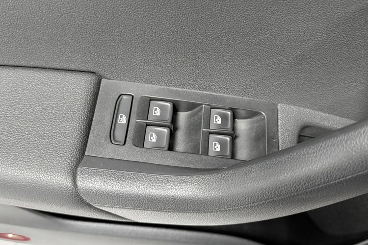 Skoda Octavia 2.0TDI1 84KM DSG 4X4 Challenge Panorama ACC VRS Mode Columbus zdjęcie 47