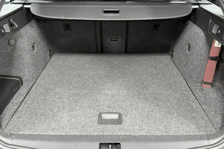 Skoda Octavia 2.0TDI1 84KM DSG 4X4 Challenge Panorama ACC VRS Mode Columbus zdjęcie 53