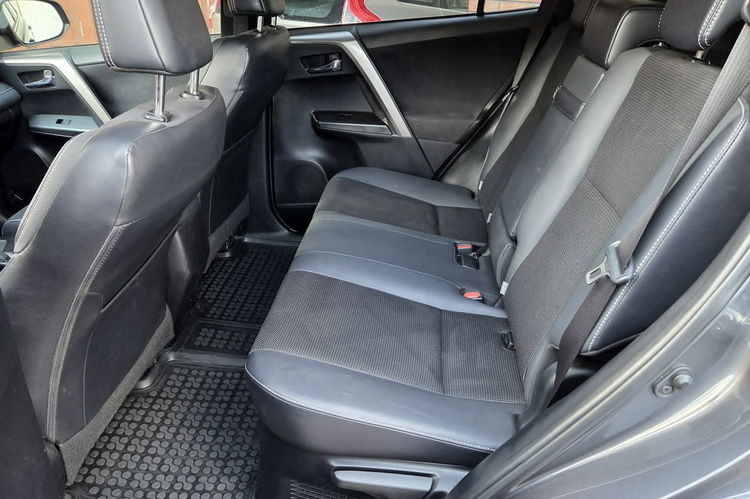 Toyota RAV-4 2, 5 HYBRID , PRESTIGE 4X4, navi , kamera360, Salon PL, GAZ od 2024 zdjęcie 17