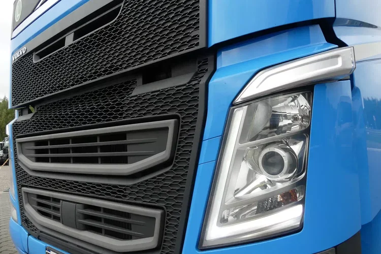 Volvo FH4 500 KM / EURO 6 / ZESTAW PRZESTRZENNY / KLIMA POSTOJOWA / zdjęcie 14
