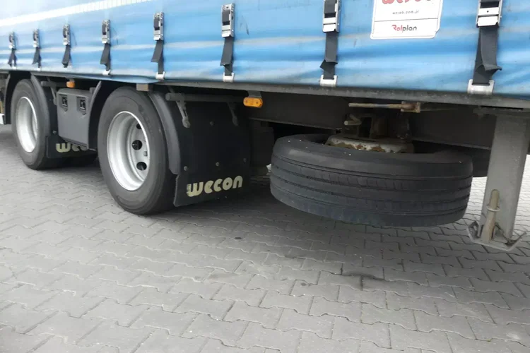 Volvo FH4 500 KM / EURO 6 / ZESTAW PRZESTRZENNY / KLIMA POSTOJOWA / zdjęcie 18