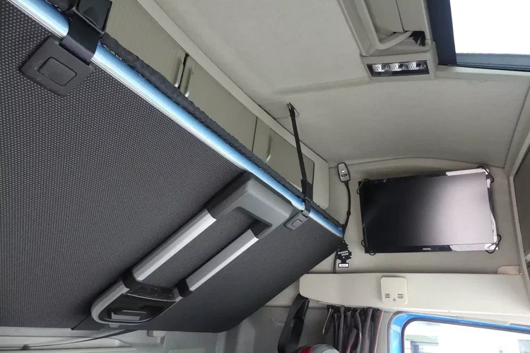 Volvo FH4 500 KM / EURO 6 / ZESTAW PRZESTRZENNY / KLIMA POSTOJOWA / zdjęcie 31