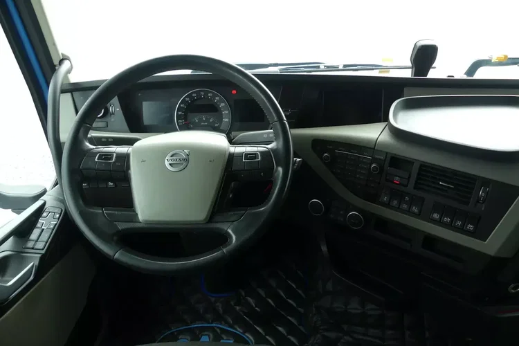 Volvo FH4 500 KM / EURO 6 / ZESTAW PRZESTRZENNY / KLIMA POSTOJOWA / zdjęcie 33