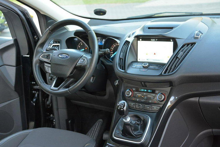 Kuga Lift Navi Tablet Ledy pół-Skóry El.klapa ParkAssist 2xParktr ASO FORD zdjęcie 22