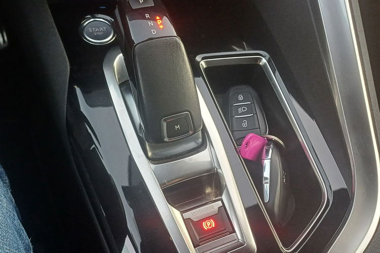 Peugeot 3008 1.5 BlueHDI GT-Line Navi Kamera Cofania Automat zdjęcie 19