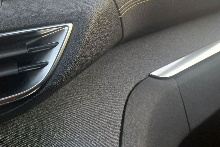 Peugeot 3008 1.5 BlueHDI GT-Line Navi Kamera Cofania Automat zdjęcie 24