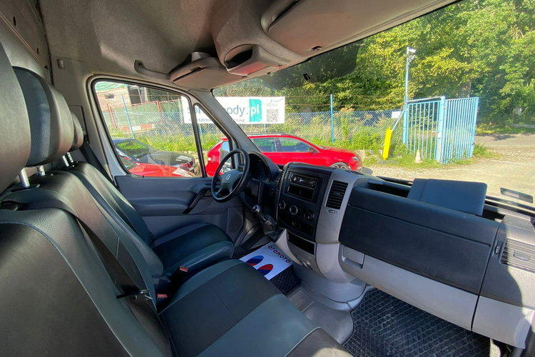 Volkswagen Crafter 2.0 tdi 140 km ladny zadbany brak wkładu zdjęcie 14