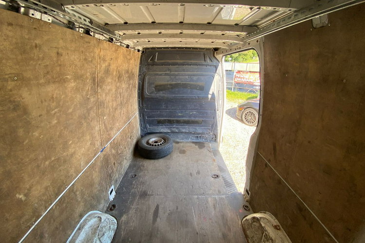 Volkswagen Crafter 2.0 tdi 140 km ladny zadbany brak wkładu zdjęcie 15