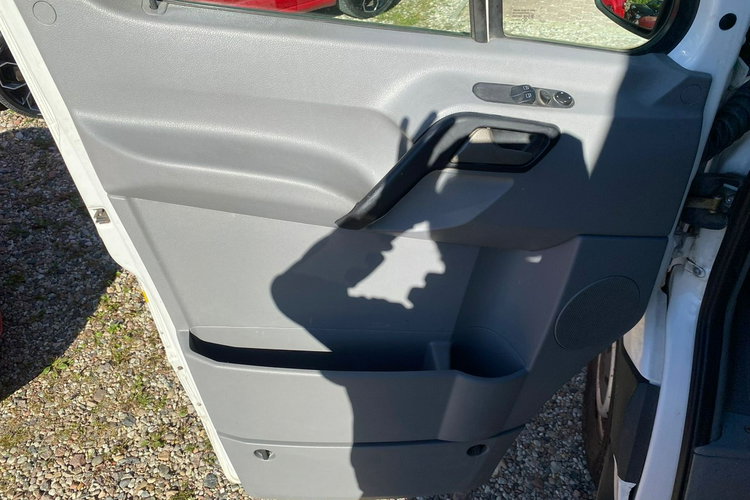 Volkswagen Crafter 2.0 tdi 140 km ladny zadbany brak wkładu zdjęcie 18