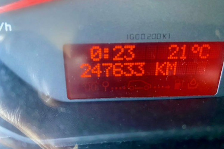 Renault Master SALON PL / Chłodnia Mrożnia -20st.C - THERMO KING / 8 EP / 247 tys.km zdjęcie 12