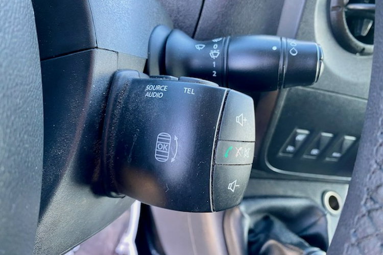 Renault Master SALON PL / Chłodnia Mrożnia -20st.C - THERMO KING / 8 EP / 247 tys.km zdjęcie 14