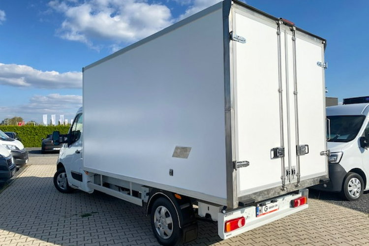 Renault Master SALON PL / Chłodnia Mrożnia -20st.C - THERMO KING / 8 EP / 247 tys.km zdjęcie 4