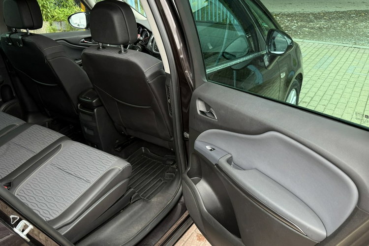 Opel Zafira 1.4 turbo +gaz pół skóry ledy xenon 7.os. Ideał 1. R .gwarancji zamian zdjęcie 16