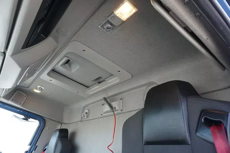 Renault / D 320 / EURO 6 / FIRANKA / 21 PALET / ŁAD. 16 390 KG zdjęcie 17