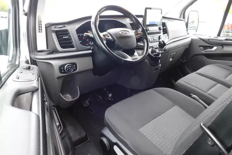 Ford Transit Custom zdjęcie 8