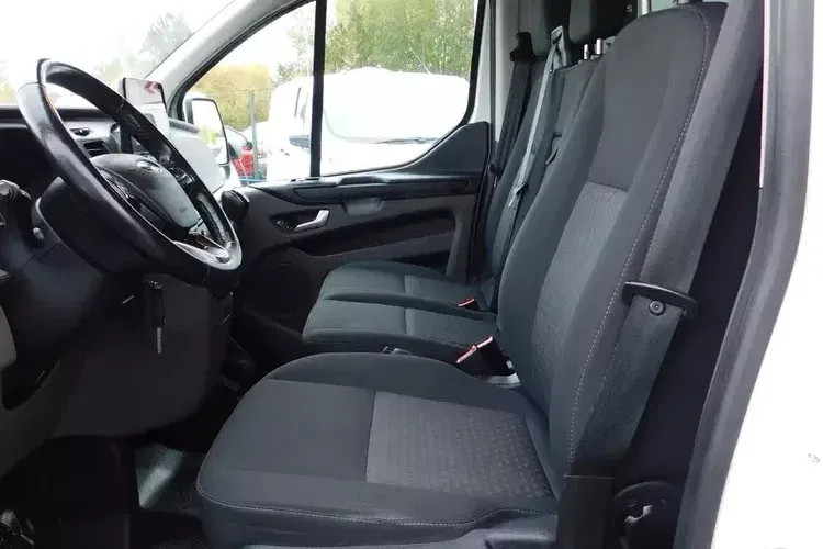 Ford Transit Custom zdjęcie 9