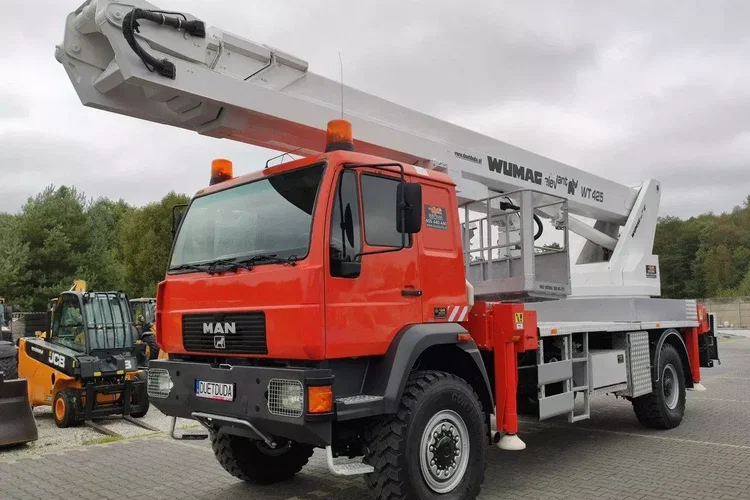 MAN 18.284 4x4 Zwyżka WUMAG WT 425 Podnośnik Koszowy zdjęcie 14