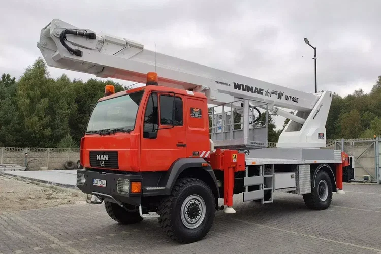 MAN 18.284 4x4 Zwyżka WUMAG WT 425 Podnośnik Koszowy zdjęcie 2