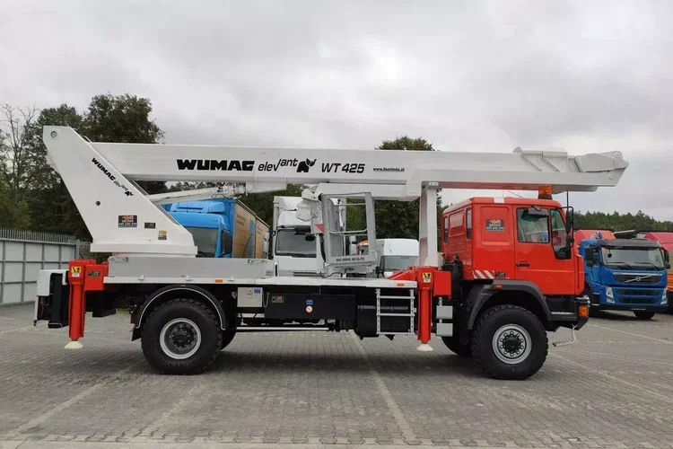 MAN 18.284 4x4 Zwyżka WUMAG WT 425 Podnośnik Koszowy zdjęcie 3