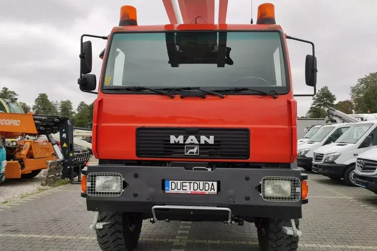 MAN 18.284 4x4 Zwyżka WUMAG WT 425 Podnośnik Koszowy zdjęcie 5