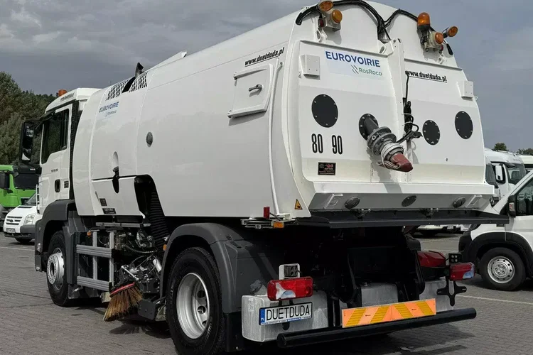 MAN TGS 18.320BUCHER OPTIFANT 8000 Zamiatarka Uliczna Euro 6 zdjęcie 27