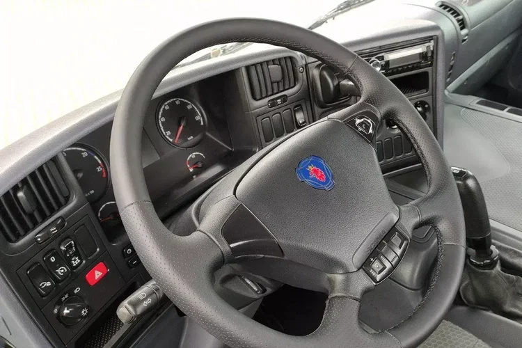 Scania P 280 N321 Hakowiec Hak 4x2 SKIBICKI zdjęcie 23