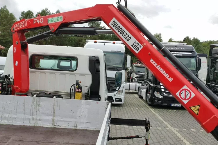 Mitsubishi Canter Fuso 7C15 3.0/150KM HDS FASSI F40 UNIKAT Super Stan zdjęcie 14