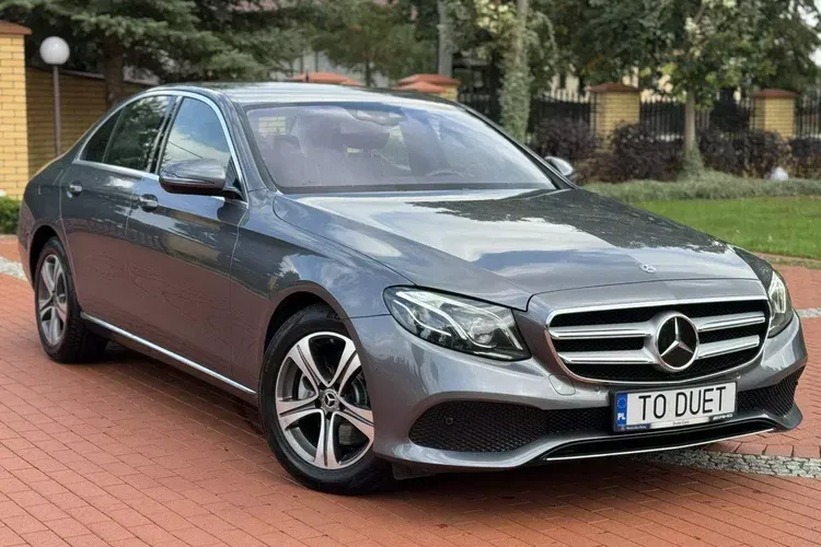 Mercedes klasa-e zdjęcie 2