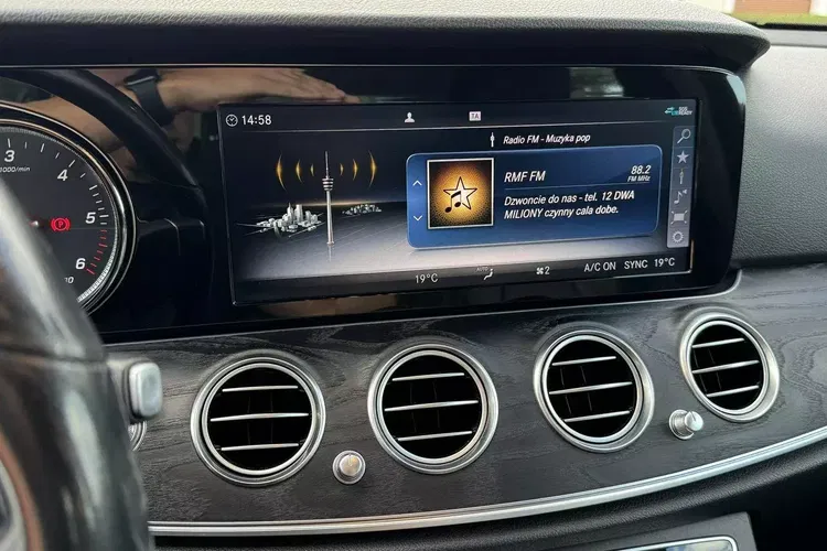 Mercedes klasa-e zdjęcie 22