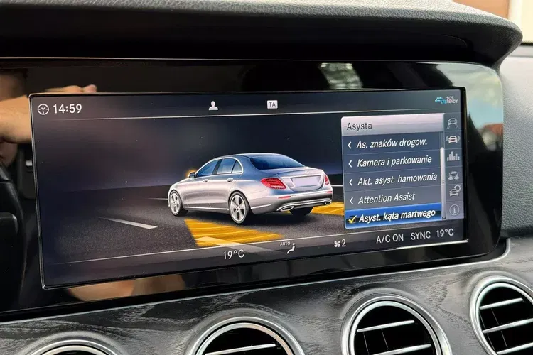 Mercedes klasa-e zdjęcie 24