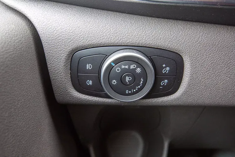 Ford tourneo-custom zdjęcie 14