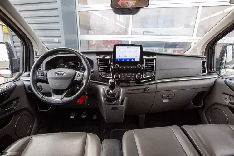 Ford tourneo-custom zdjęcie 6