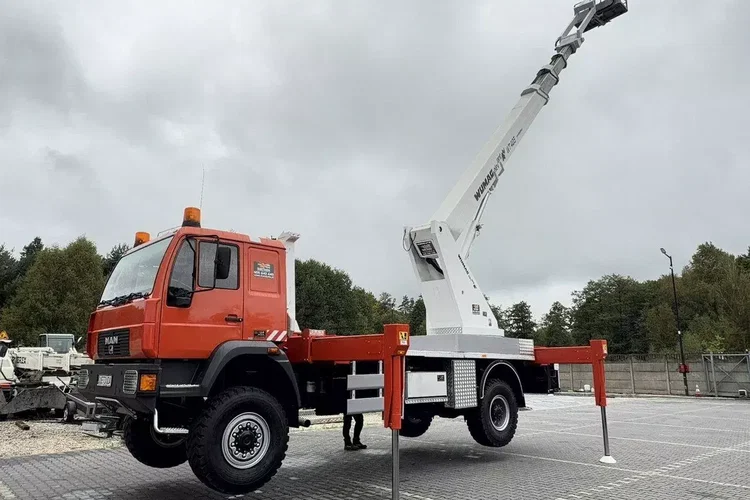 MAN 18.284 4x4 Zwyżka WUMAG WT 425 Podnośnik Koszowy zdjęcie 33