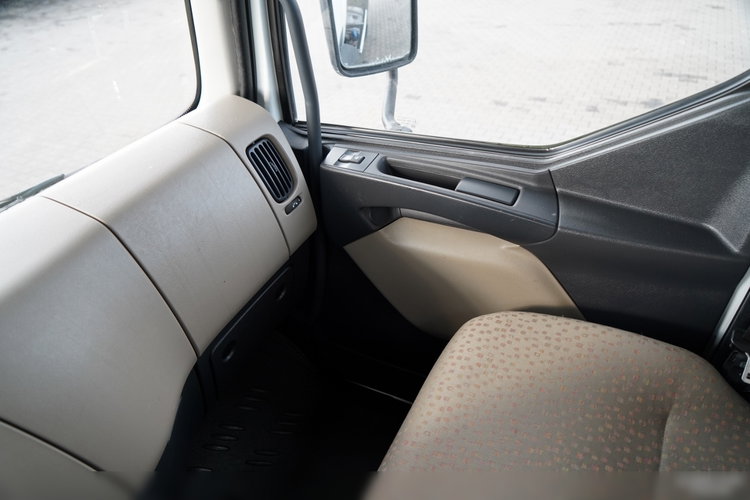 Renault KERAX / 4x4 / BETONOMIESZARKA 5m3 / MANUAL /  zdjęcie 33