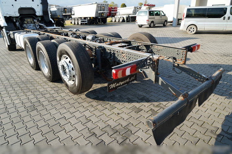 Mercedes AROCS 3248 / 8X4 / TRIDEM / RAMA POD ZABUDOWE 8 M / OŚ SKRETNA I PODNOSZONA / RETARDER  zdjęcie 16