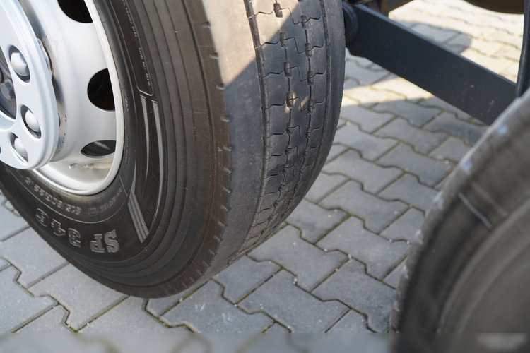 Mercedes AROCS 3248 / 8X4 / TRIDEM / RAMA POD ZABUDOWE 8 M / OŚ SKRETNA I PODNOSZONA / RETARDER  zdjęcie 29