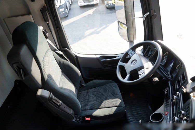 Mercedes AROCS 3248 / 8X4 / TRIDEM / RAMA POD ZABUDOWE 8 M / OŚ SKRETNA I PODNOSZONA / RETARDER  zdjęcie 35