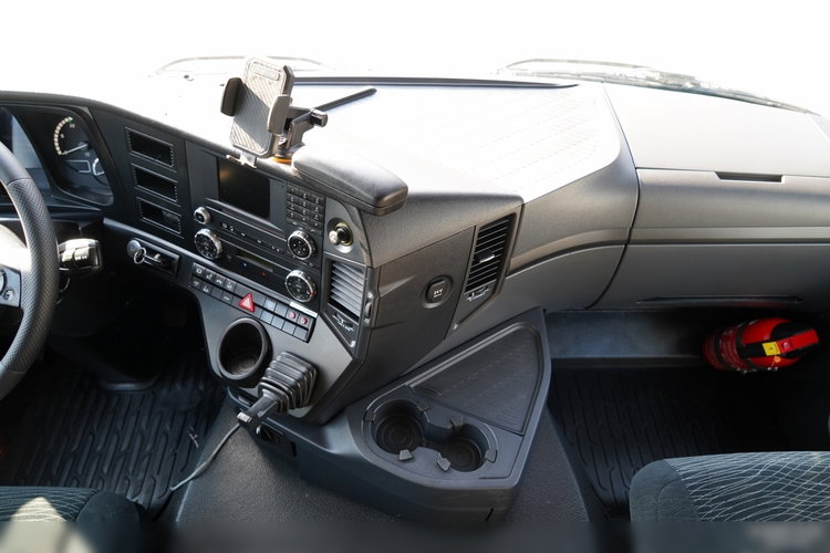 Mercedes AROCS 3248 / 8X4 / TRIDEM / RAMA POD ZABUDOWE 8 M / OŚ SKRETNA I PODNOSZONA / RETARDER  zdjęcie 38