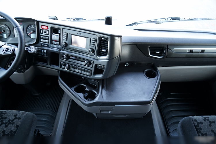 Scania R 450 / RETARDER / HYDRAULIKA / KLIMA POSTOJOWA / ALUFELGI zdjęcie 31