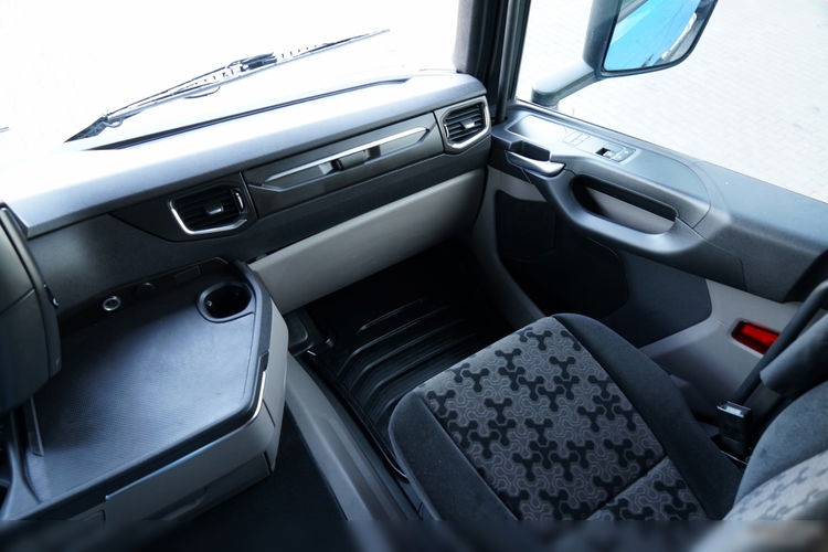 Scania R 450 / RETARDER / HYDRAULIKA / KLIMA POSTOJOWA / ALUFELGI zdjęcie 32