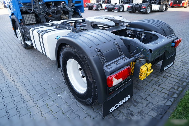 Scania R 450 / RETARDER / HYDRAULIKA / KLIMA POSTOJOWA / ALUFELGI / SPROWADZONA zdjęcie 14