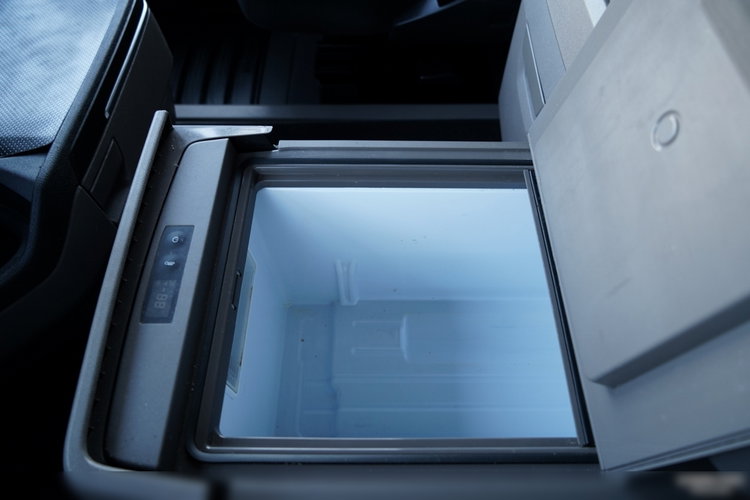 Scania R 450 / RETARDER / HYDRAULIKA / KLIMA POSTOJOWA / ALUFELGI / SPROWADZONA zdjęcie 27