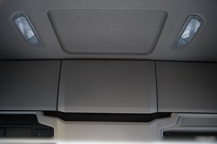 Scania R 450 / RETARDER / HYDRAULIKA / KLIMA POSTOJOWA / ALUFELGI / SPROWADZONA zdjęcie 34