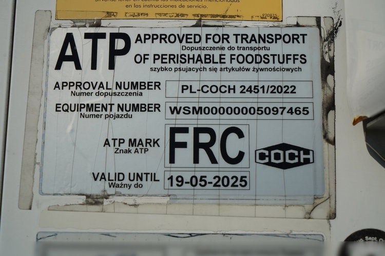SCHMITZ / CHŁODNIA / THERMO KING SLX 300 / HAKÓWKA / OŚ PODNOSZONA / KOSZ NA PALETY zdjęcie 27