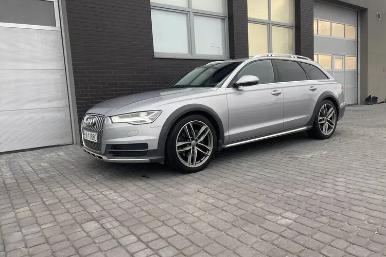 Audi a6-allroad zdjęcie 1