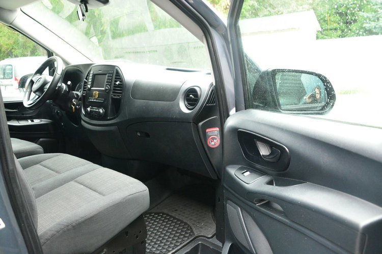 Mercedes Vito 2.2 cdi automat c.brutto zdjęcie 8